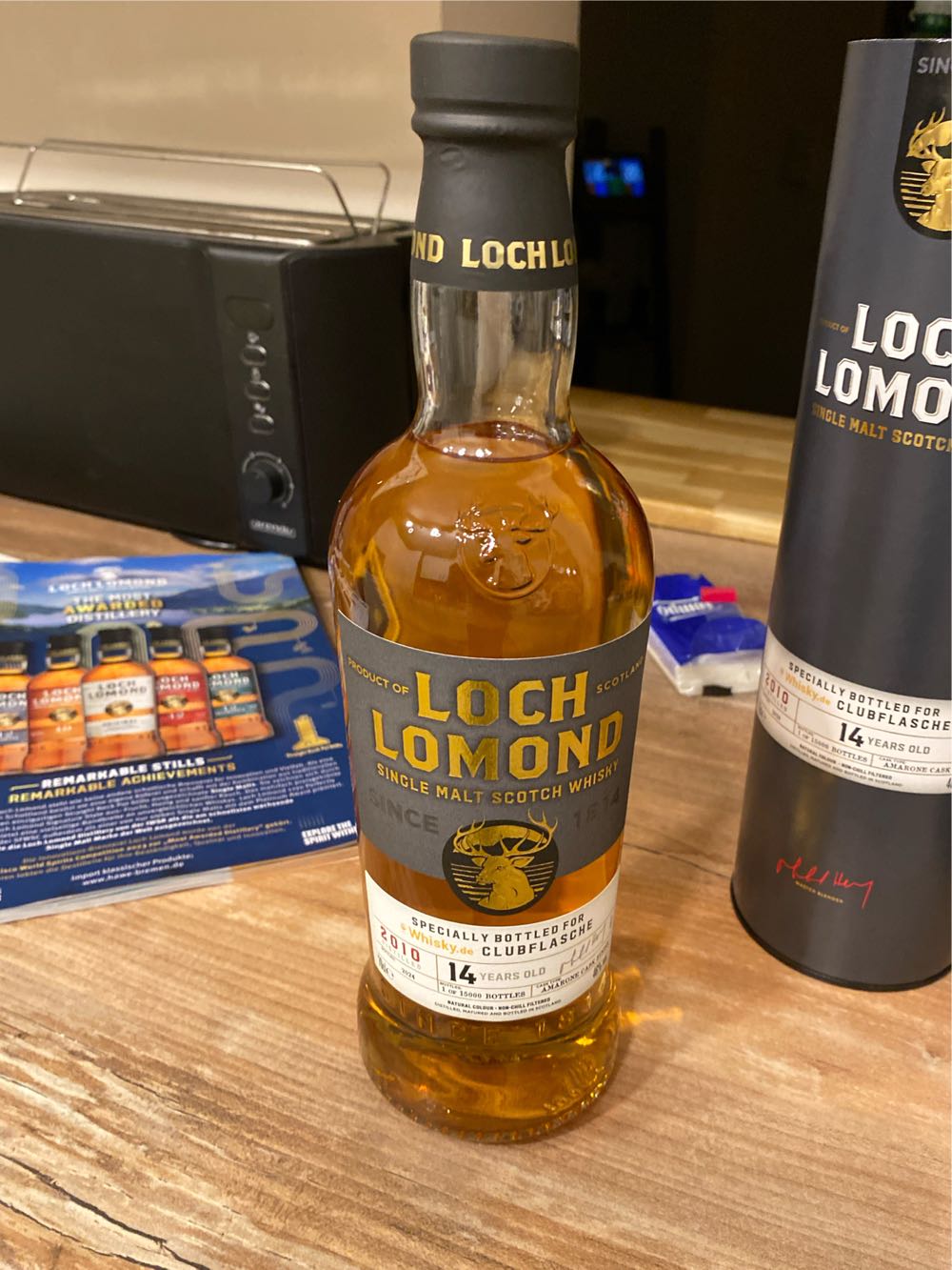 Loch Lomond 12 Case Master - Loch Lomond Distillery (700 mL) alcohol collectible [Barcode 5016840209218] - Main Image 3