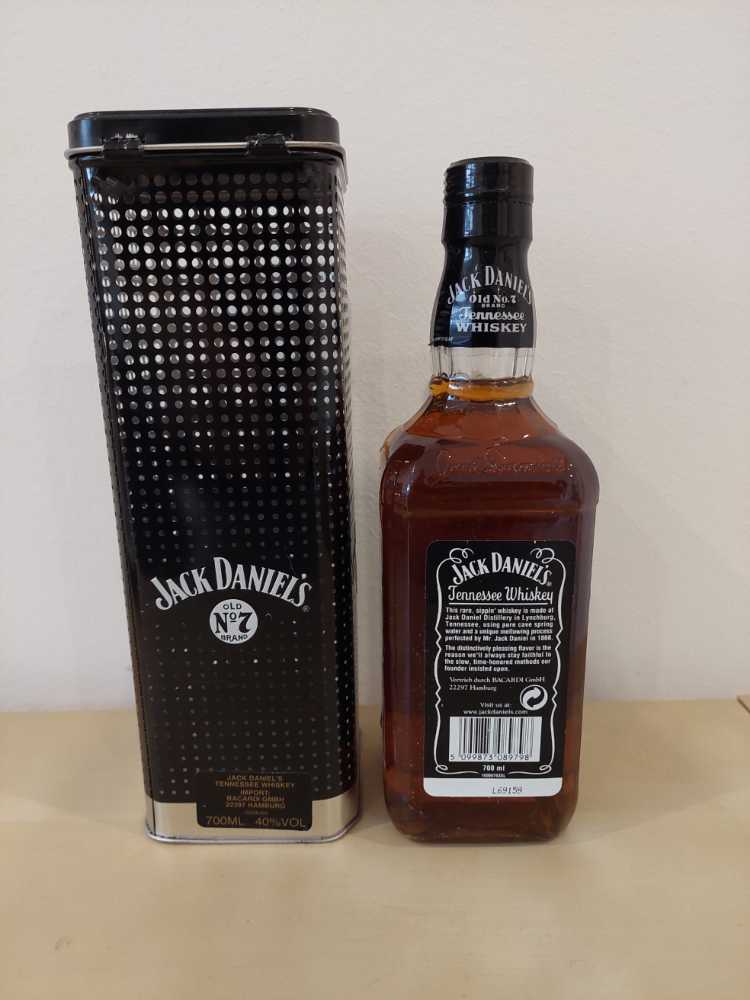 Jahresdose 2006  (700 mL) alcohol collectible - Main Image 2