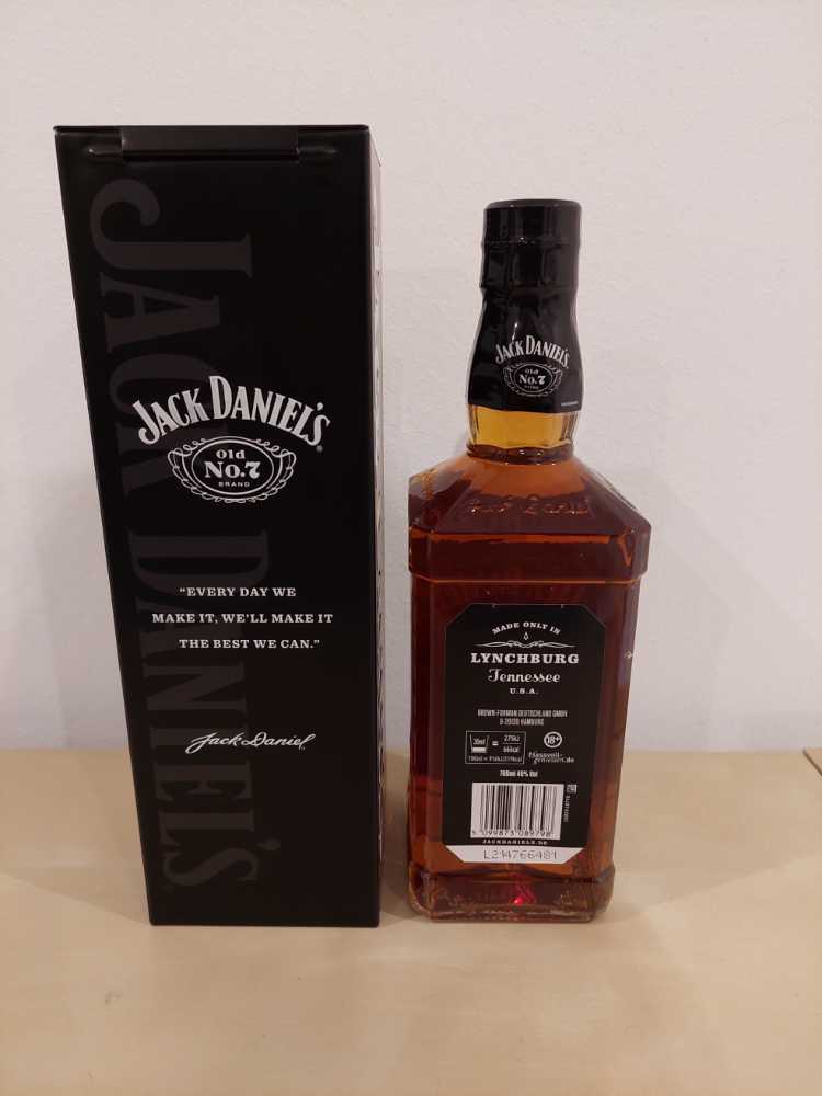 Jahresdose 2021  (700 mL) alcohol collectible - Main Image 2