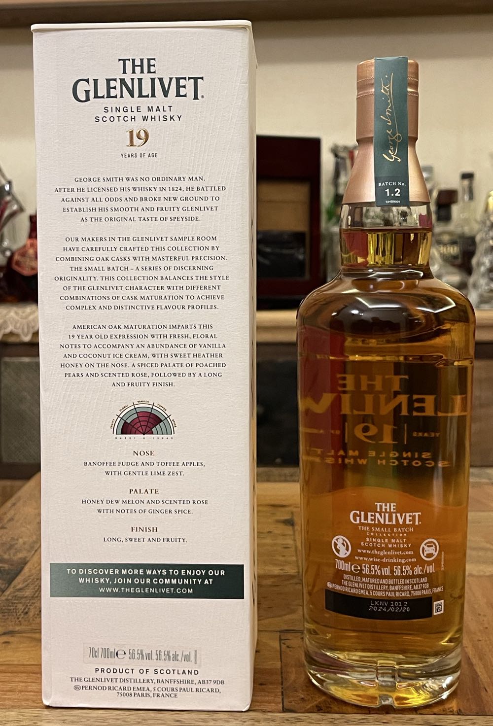 GLENLIVET 19y The Small Batch Collection Single Malt Scotch Whisky - The Glenlivet Distillery (700 mL) alcohol collectible [Barcode 5000299640067] - Main Image 2