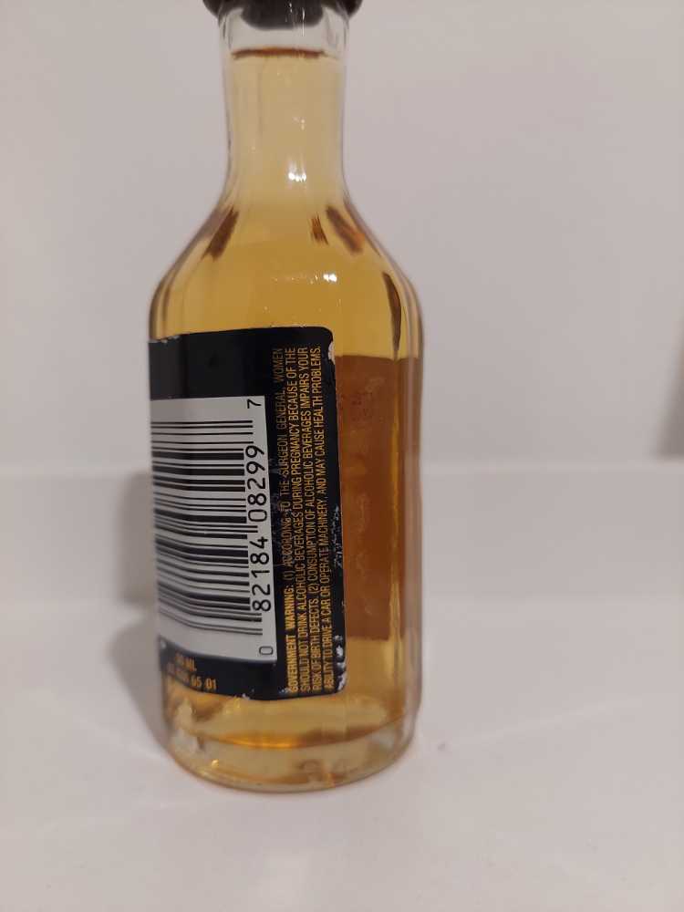 Gentleman Jack 50 Mil 1990 - Jack Daniel Distillery (50 mL) alcohol collectible - Main Image 2