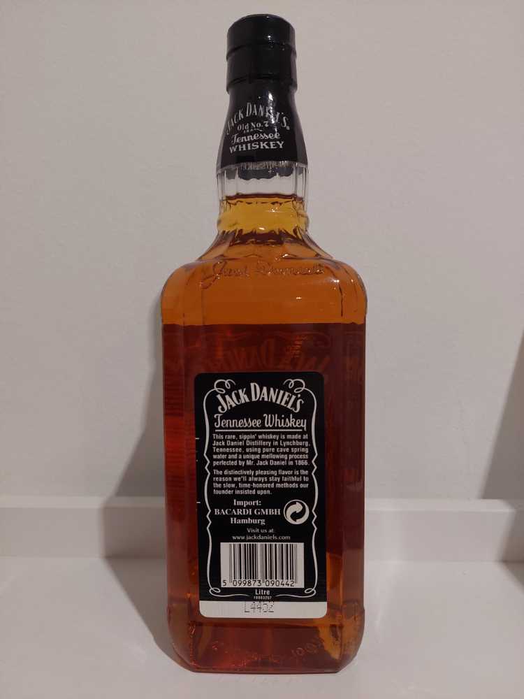 Black Label  (1000 mL) alcohol collectible - Main Image 3