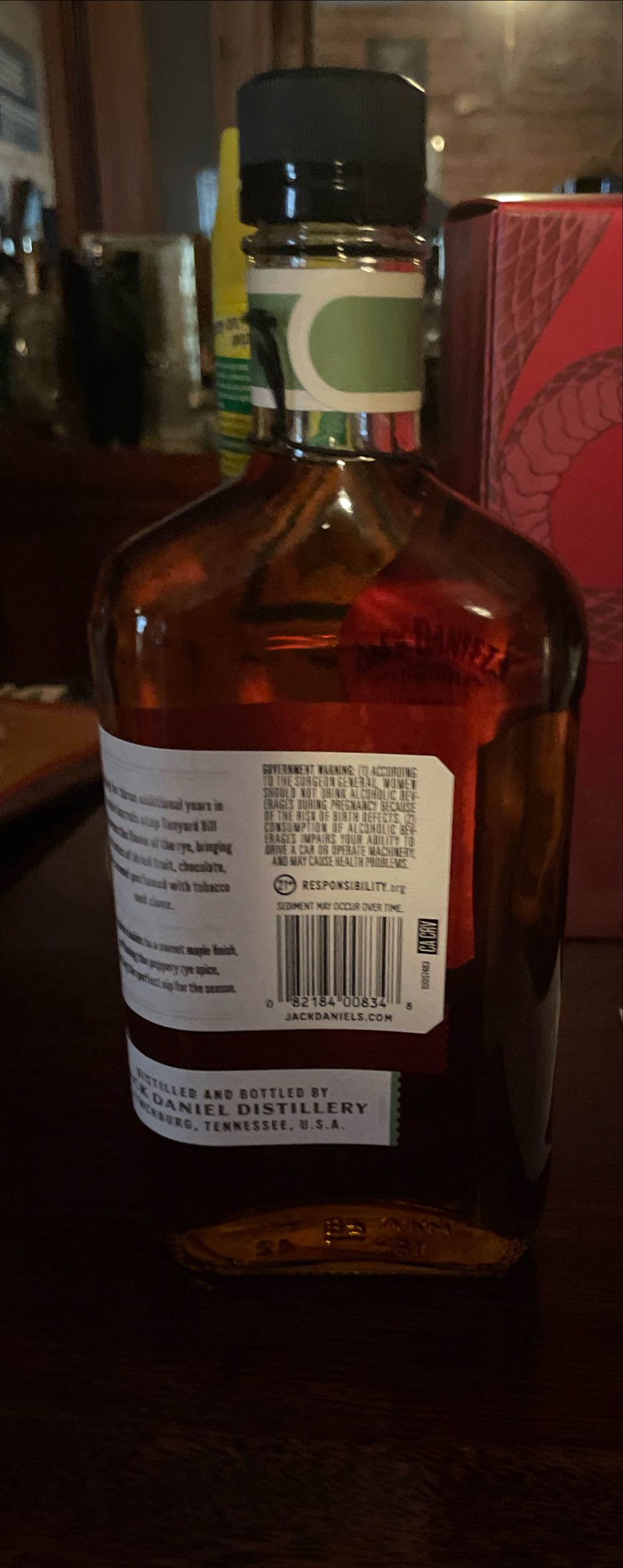 Jack Daniels Distillery Series #14 High Toast Maple - Jack Daniel‘s Distillery (375 mL) alcohol collectible [Barcode 082184008348] - Main Image 3
