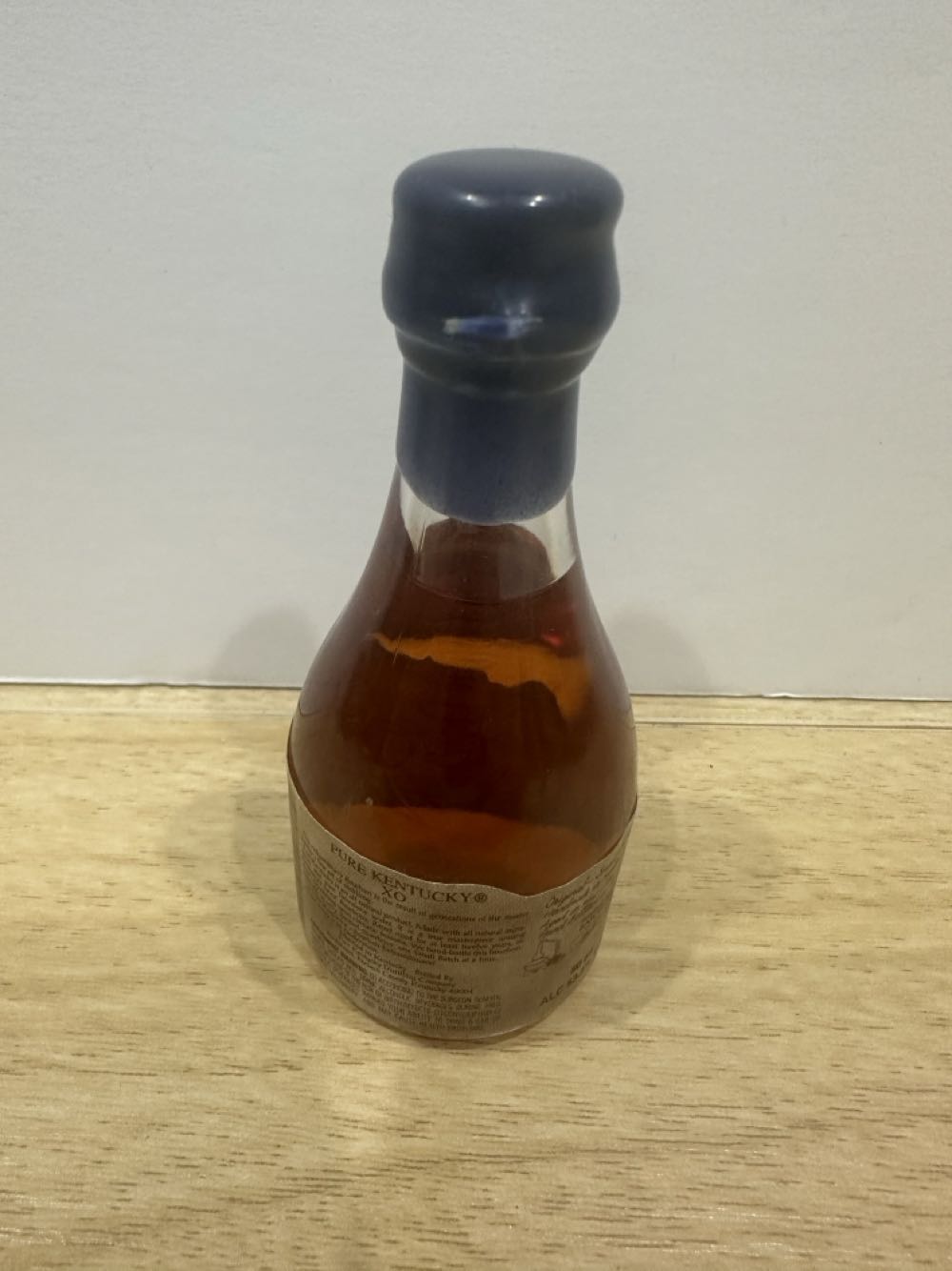 Pure Kentucky Sample Bottle - Willett Distillery (50 mL) alcohol collectible [Barcode 680203050011] - Main Image 2