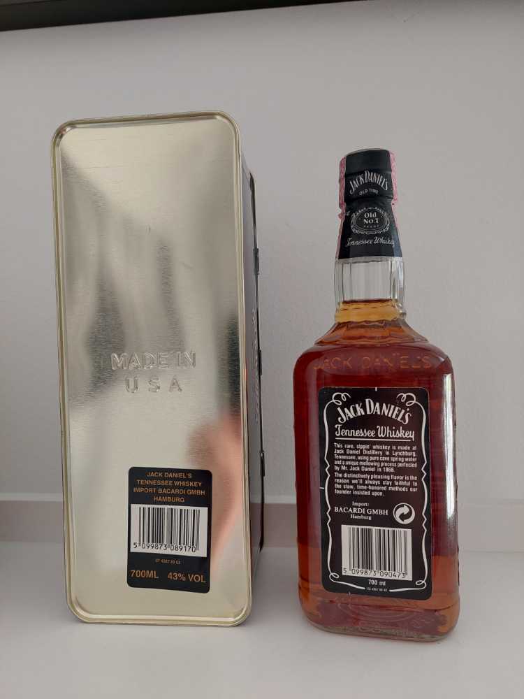 Jahresdose 1996  (700 mL) alcohol collectible - Main Image 3