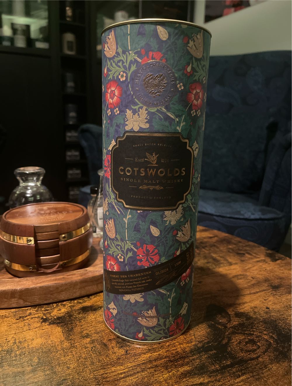 Cotswolds Pineau De Charentes Single Malt - The Cotswolds Distillery (700 mL) alcohol collectible [Barcode 5060404512979] - Main Image 2