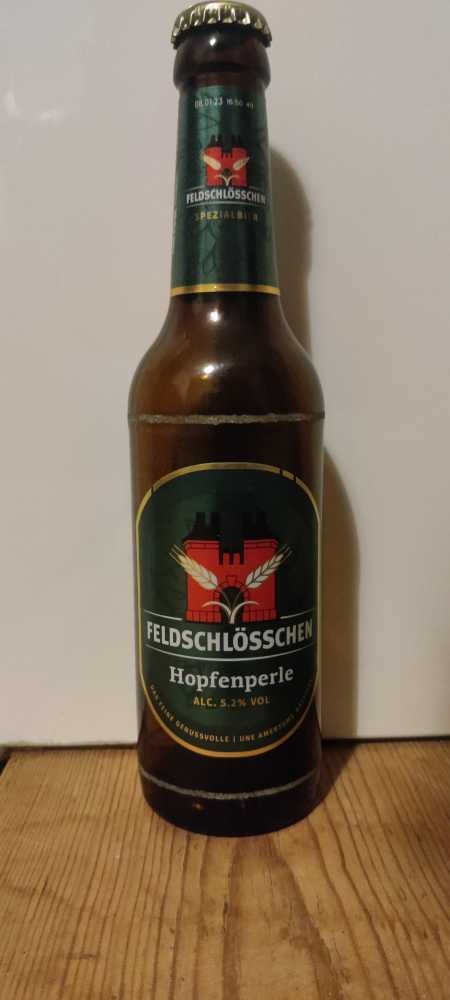 Hopfenperle Dry - Feldschlösschen Beverages Group (330 mL) alcohol collectible [Barcode 76129865] - Main Image 2