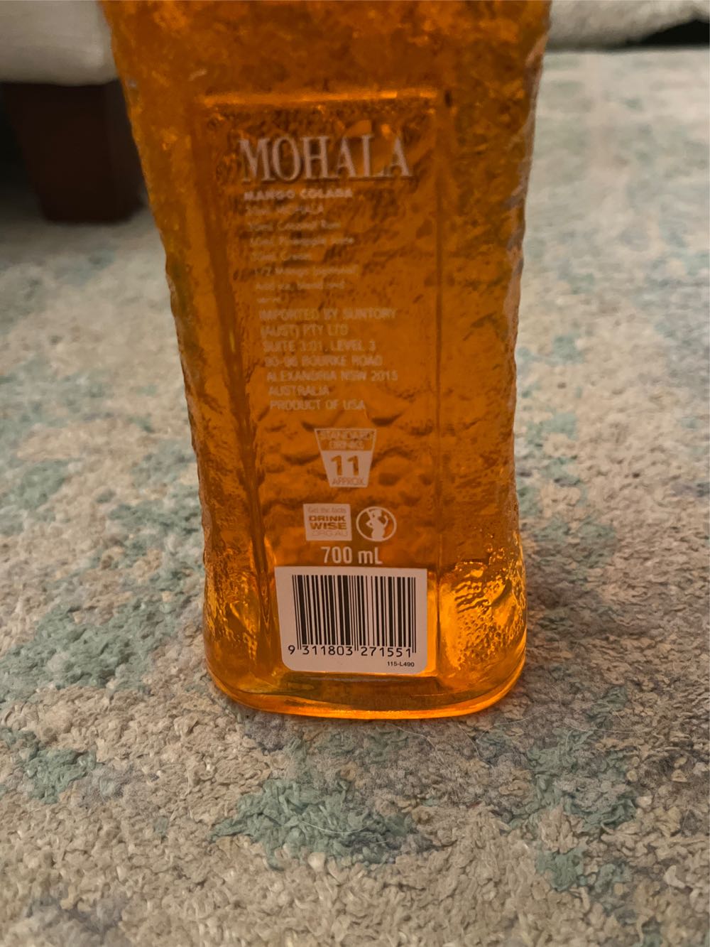 Mohala mango liqueur - Suntory (700 mL) alcohol collectible [Barcode 9311803271551] - Main Image 2