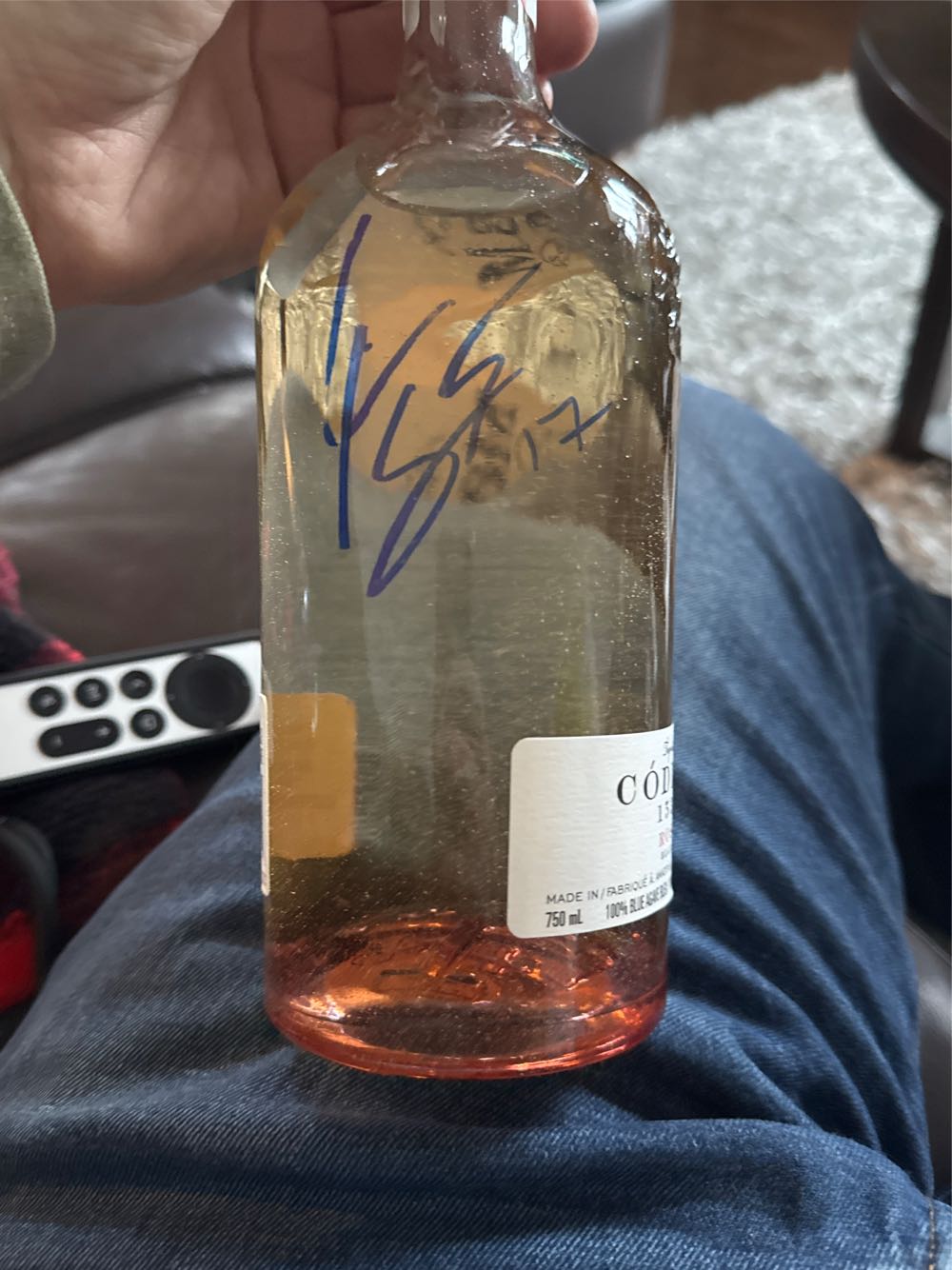 Codigo 1530 Tequila Rosa Blanco - Codigo (750 mL) alcohol collectible [Barcode 850018046541] - Main Image 3