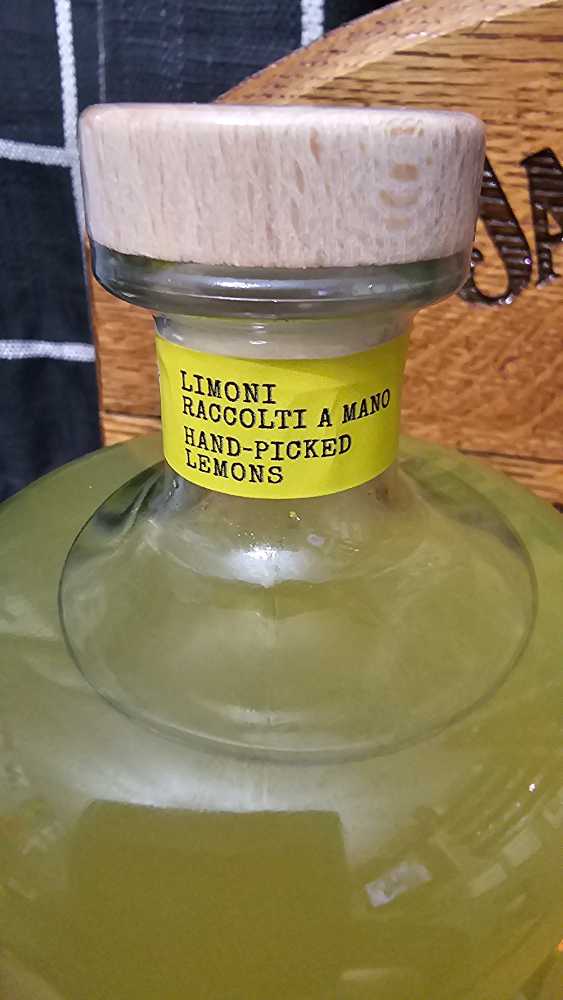 Limoni Della Costa AMAMALFI  (70 mL) alcohol collectible [Barcode 8005713063092] - Main Image 3