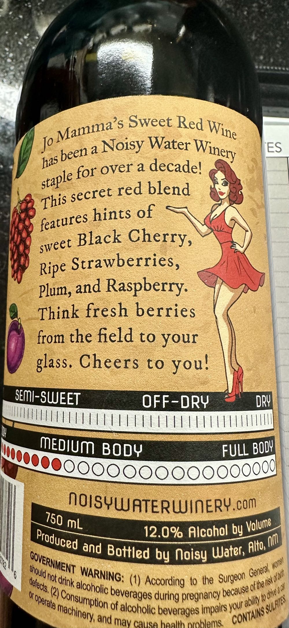 Jo Mamma’s - Noisy Water Winery (750 mL) alcohol collectible [Barcode 685259027826] - Main Image 3