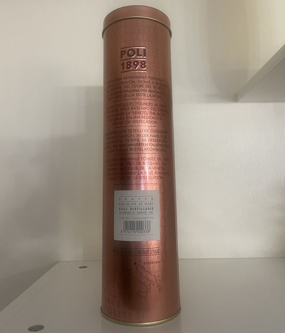Po’ Di Poli Elegante - Poli Distillerie (700 mL) alcohol collectible [Barcode 8014115000338] - Main Image 3