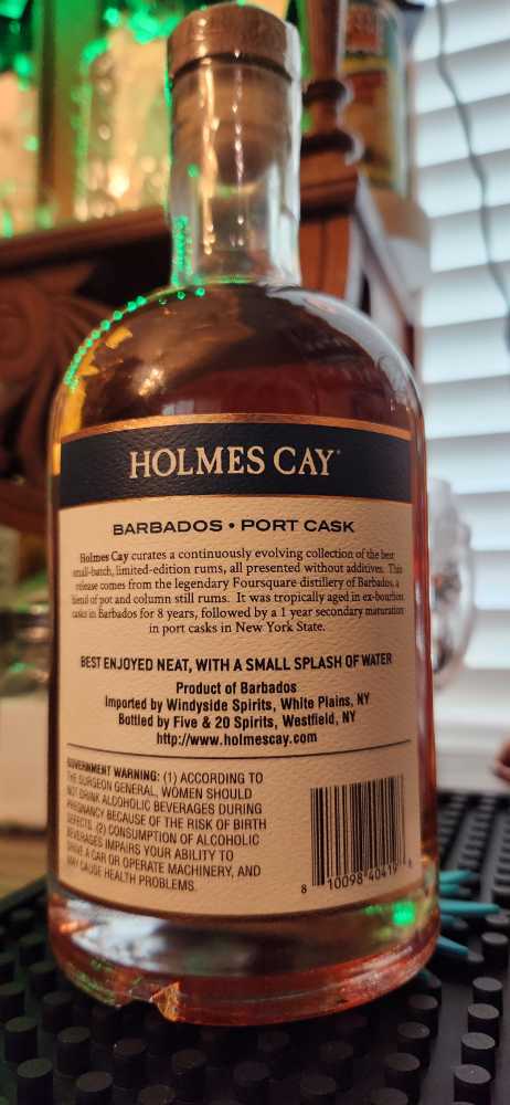 Holmes Cay Barbados 2012 - Holmes Cay (750 mL) alcohol collectible [Barcode 810098404198] - Main Image 2