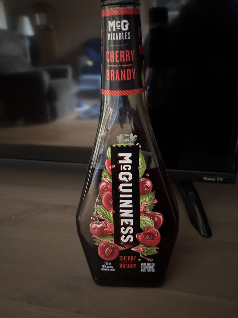 McGUINESS Cherry Brandy - McGuinness (750 mL) alcohol collectible [Barcode 048415448437] - Main Image 2