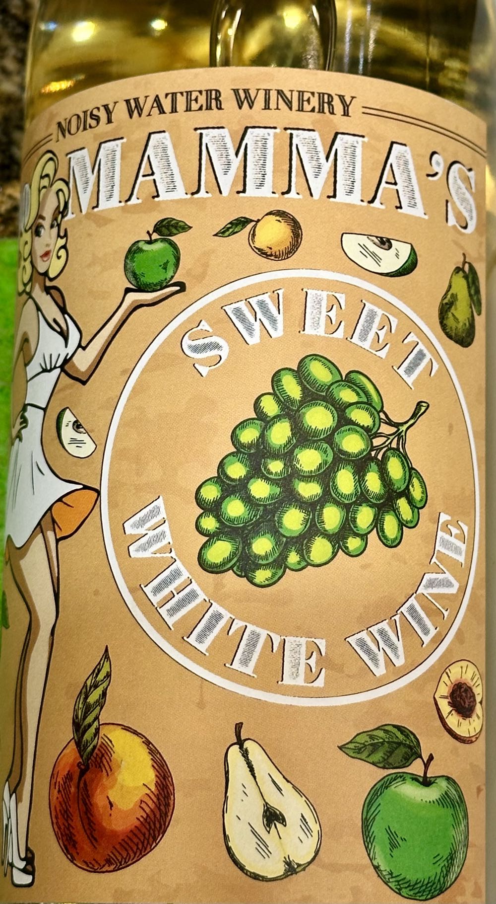 Jo Mammas Blanco - Noisy Water Winery (750 mL) alcohol collectible [Barcode 685259027833] - Main Image 2