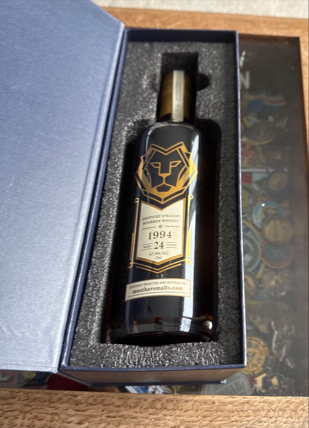 C Dully 24yr Pre-fire - Heaven Hill alcohol collectible - Main Image 3