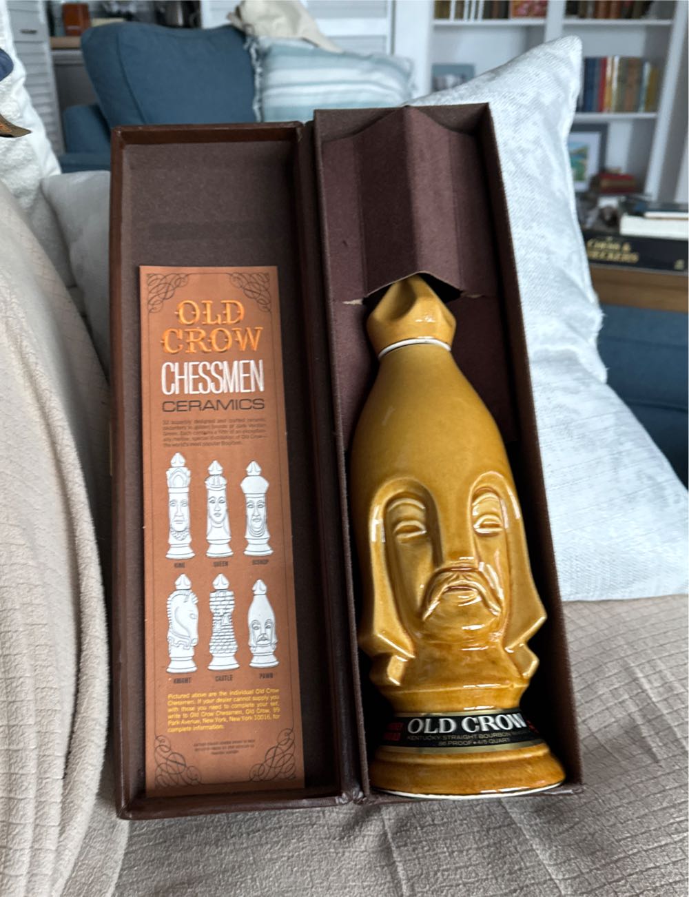 Old Crow Chessmen Light Pawn ❤️ - Old Crow Distillery Co. alcohol collectible - Main Image 2