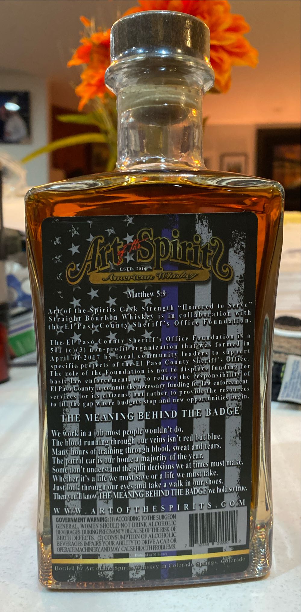 Art Of The Spirits ”honored To Serve” 9 Year Old Single - Art Of Spirits (750 mL) alcohol collectible [Barcode 732388292202] - Main Image 2