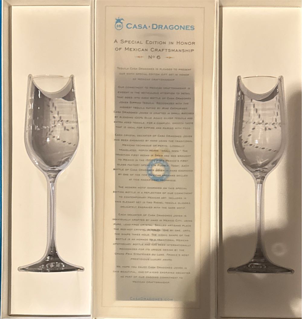 Casa Dragones Tequila Joven 2 Glass Gift Set 750ml  alcohol collectible [Barcode 736040530909] - Main Image 2