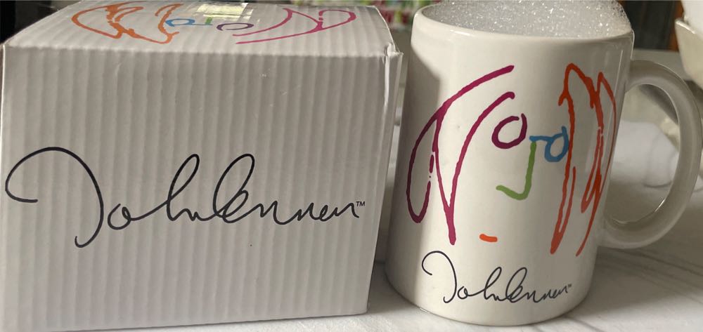 John Lennon Mug - John Lennon alcohol collectible [Barcode 5055295308916] - Main Image 2