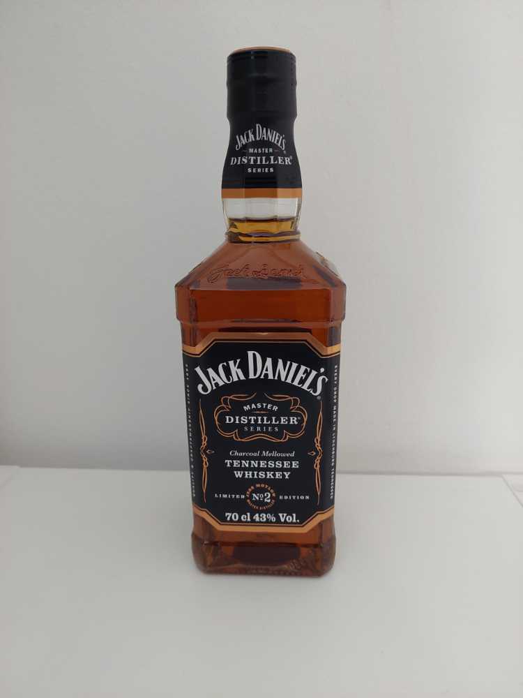 Maharani Irish Gin Rebel City Distillery