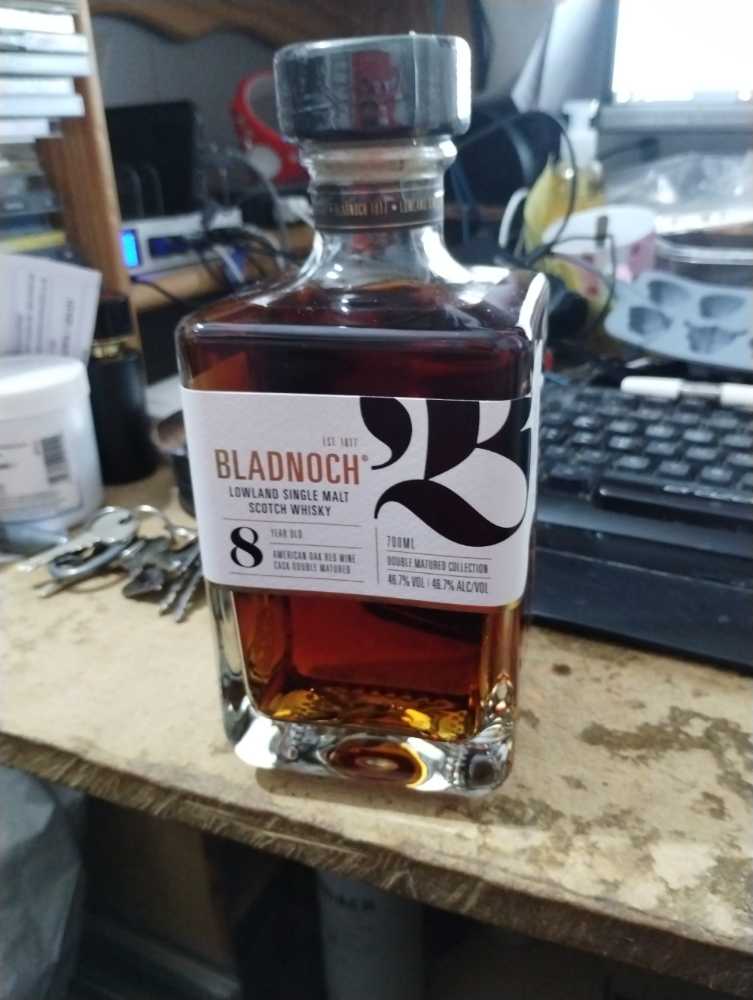 Bladnoch 8yo - Bladnoch Distillery (700 mL) alcohol collectible [Barcode 5056674500679] - Main Image 3
