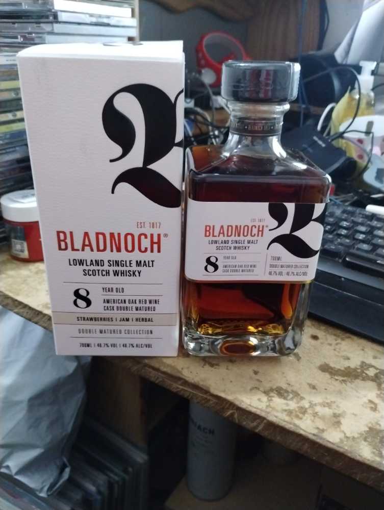 Bladnoch 8yo - Bladnoch Distillery (700 mL) alcohol collectible [Barcode 5056674500679] - Main Image 4
