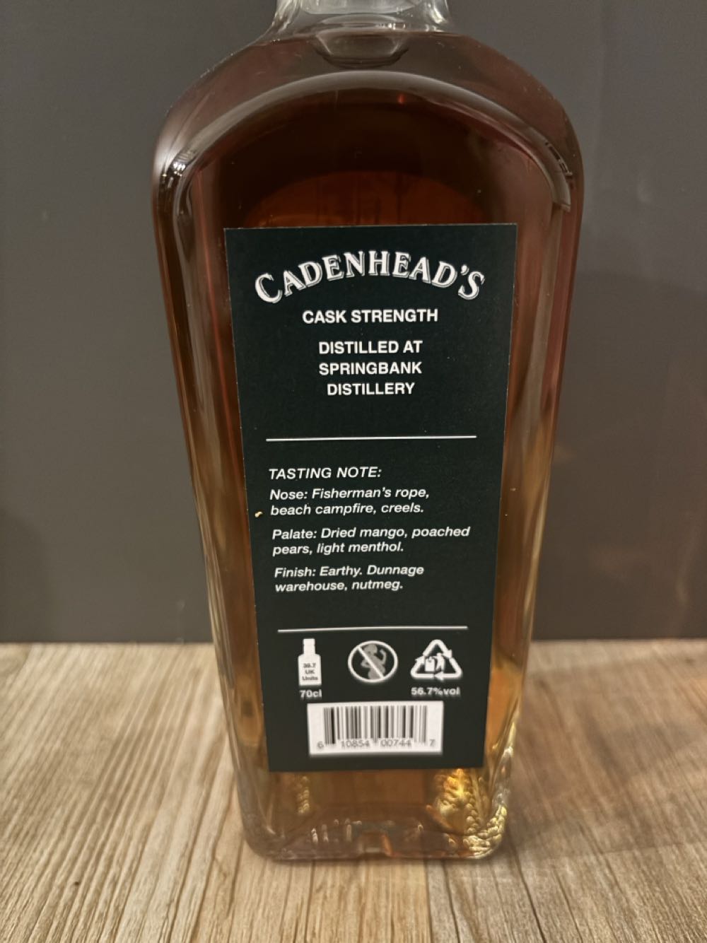 Cadenhead’s Springbank 26yr Old Bourbon Cask - Springbank Distillery (700 mL) alcohol collectible [Barcode 610854007447] - Main Image 2