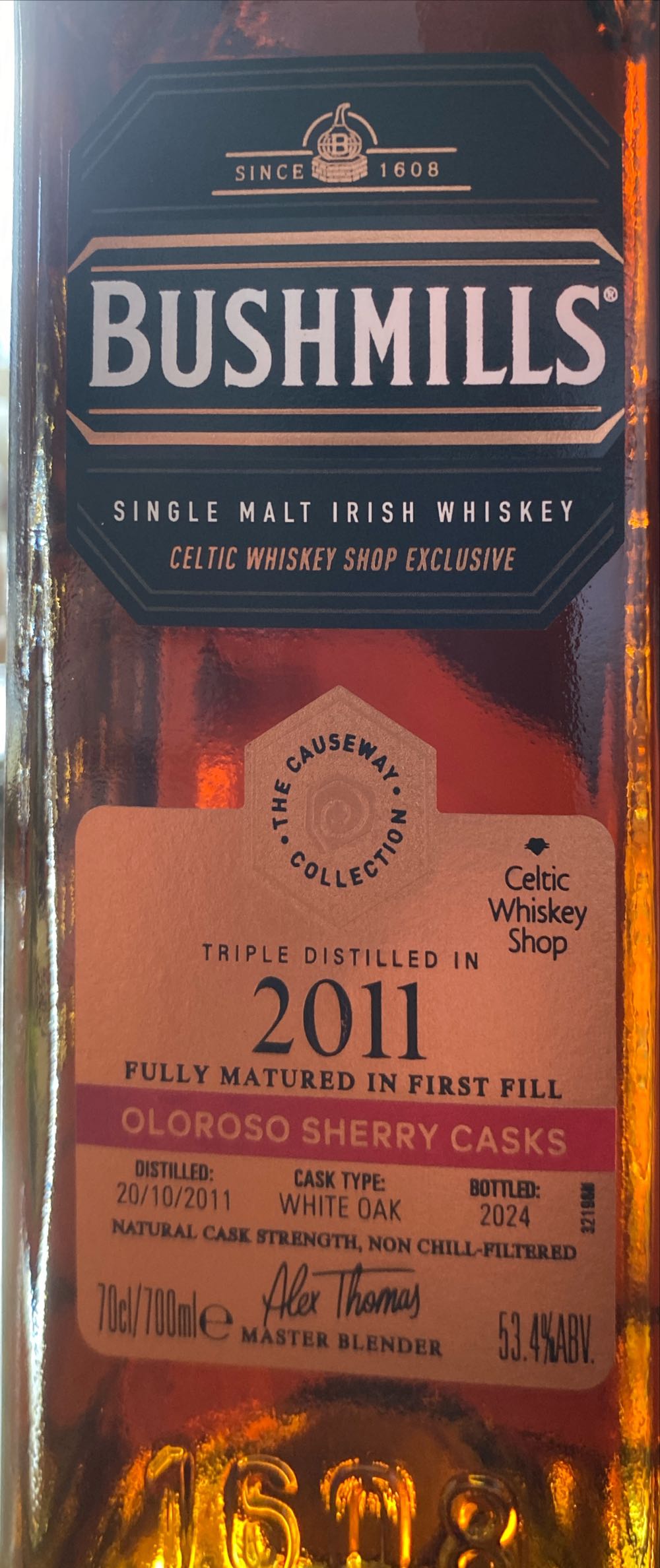Bushmills Causeway Collection Oloroso 2011 - The ’Old Bushmills’ Distillery alcohol collectible - Main Image 4