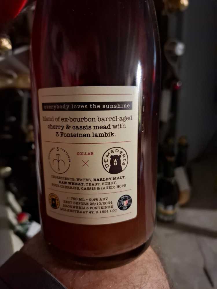 2034 Everybody Loves The Sunshine - De Mederie (750 mL) alcohol collectible - Main Image 2