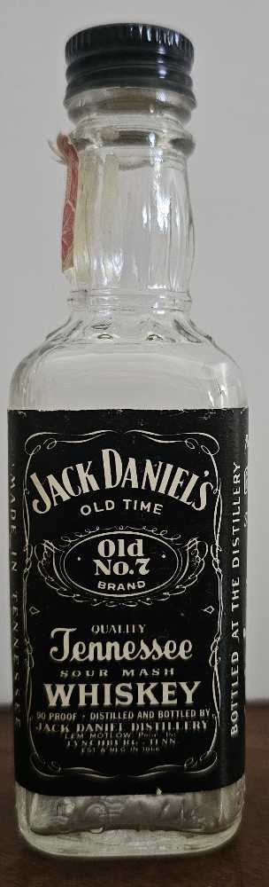 Charles Shaw Chardonnay