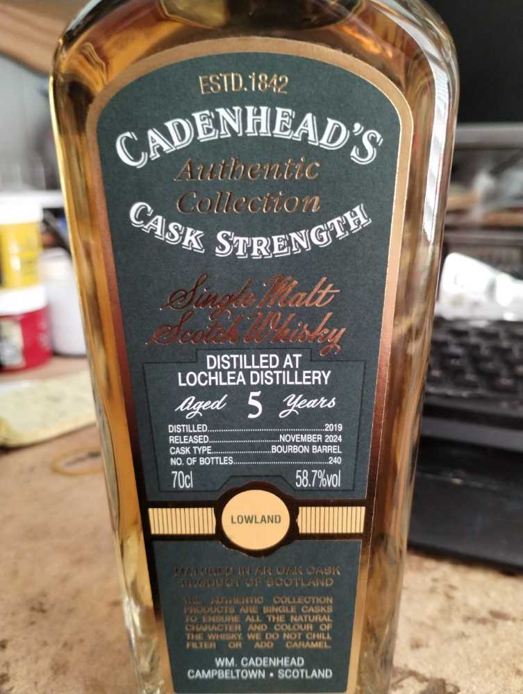 Cadenhead’s Lochlea 5yo - Lochlea Distillery (700 mL) alcohol collectible [Barcode 610854010089] - Main Image 2