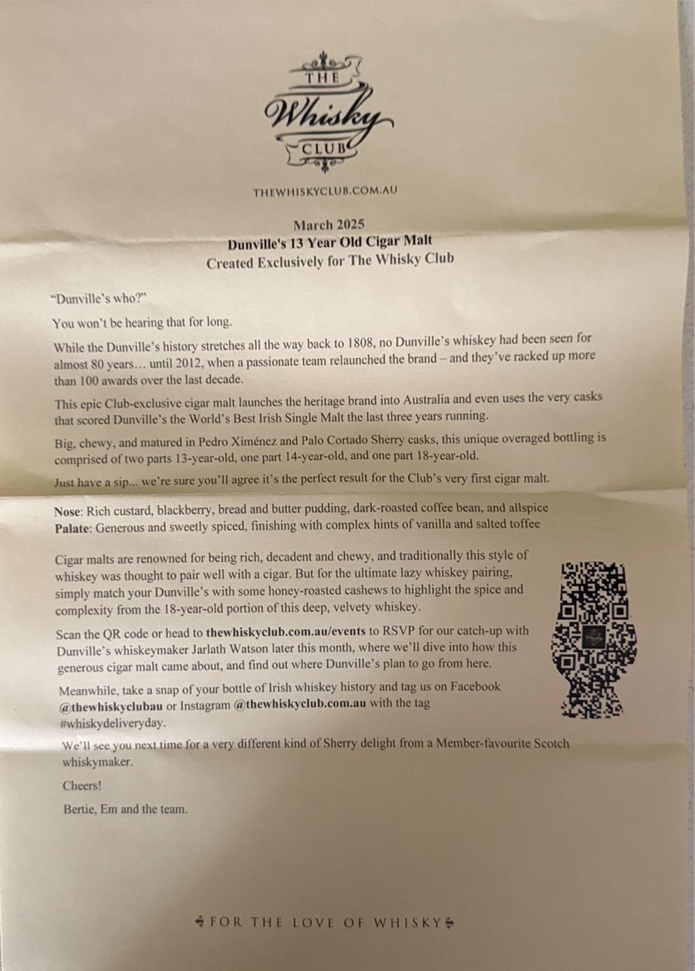 Dunville’s Single Malt Irish Whiskey - Dunville’s (700 mL) alcohol collectible [Barcode 5060142991937] - Main Image 3