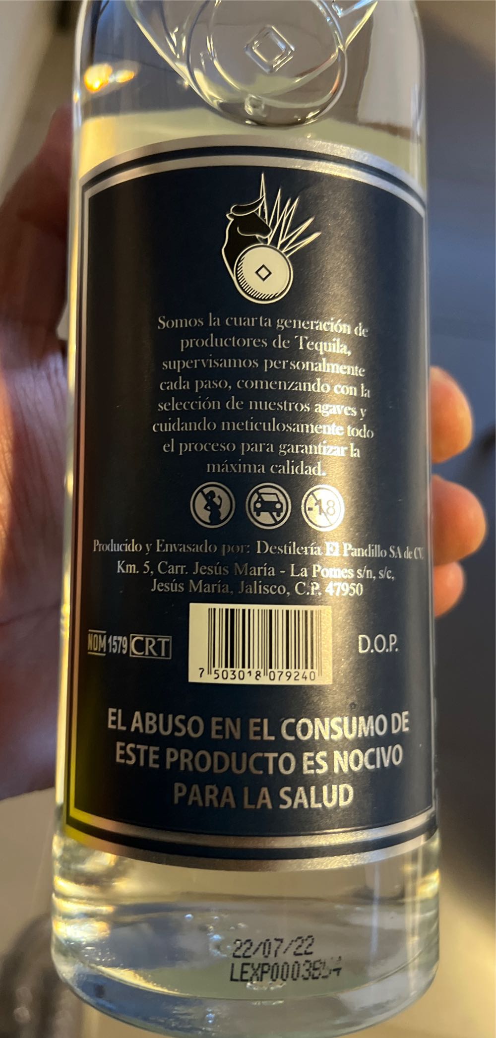 G4 Blanco - Destileria El Pandillo SA de CV (750 mL) alcohol collectible [Barcode 7503018079240] - Main Image 2