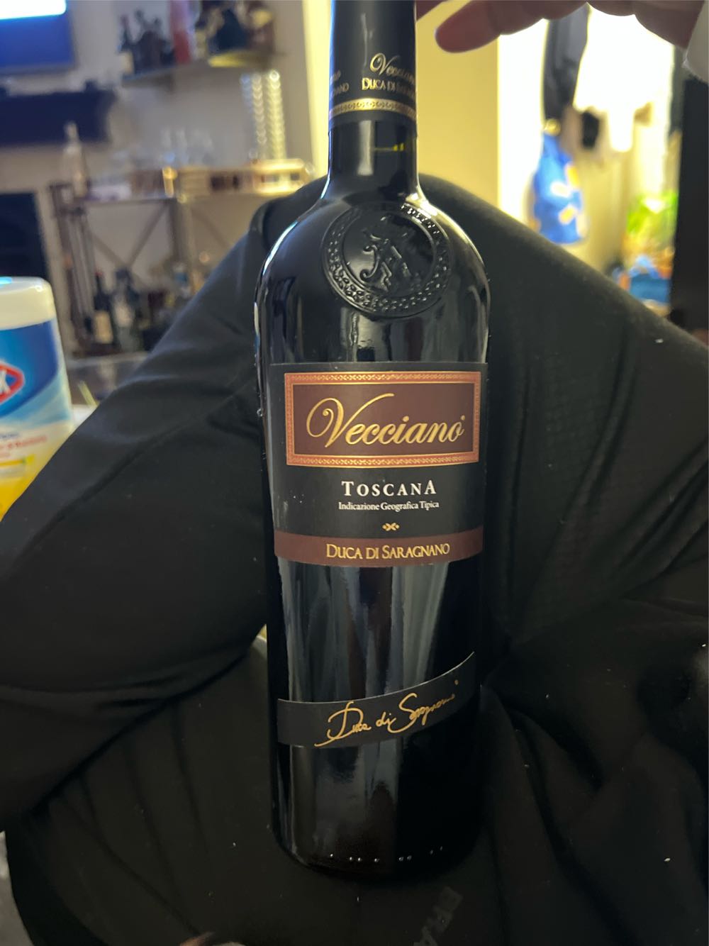 Tuscany Central Red Wine  (750 mL) alcohol collectible [Barcode 5051559141947] - Main Image 2