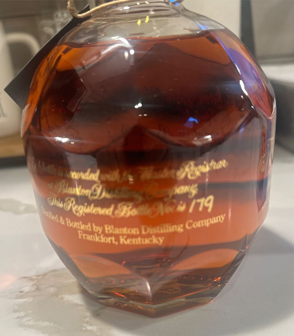 Blanton’s Gold Edition - Buffalo Trace Distillery (750 mL) alcohol collectible - Main Image 2