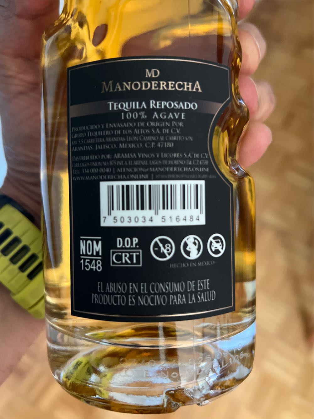 ManoDerecha Reposado - Grupo Tequilero De Los Altos SA de CV (750 mL) alcohol collectible [Barcode 7503034516484] - Main Image 2