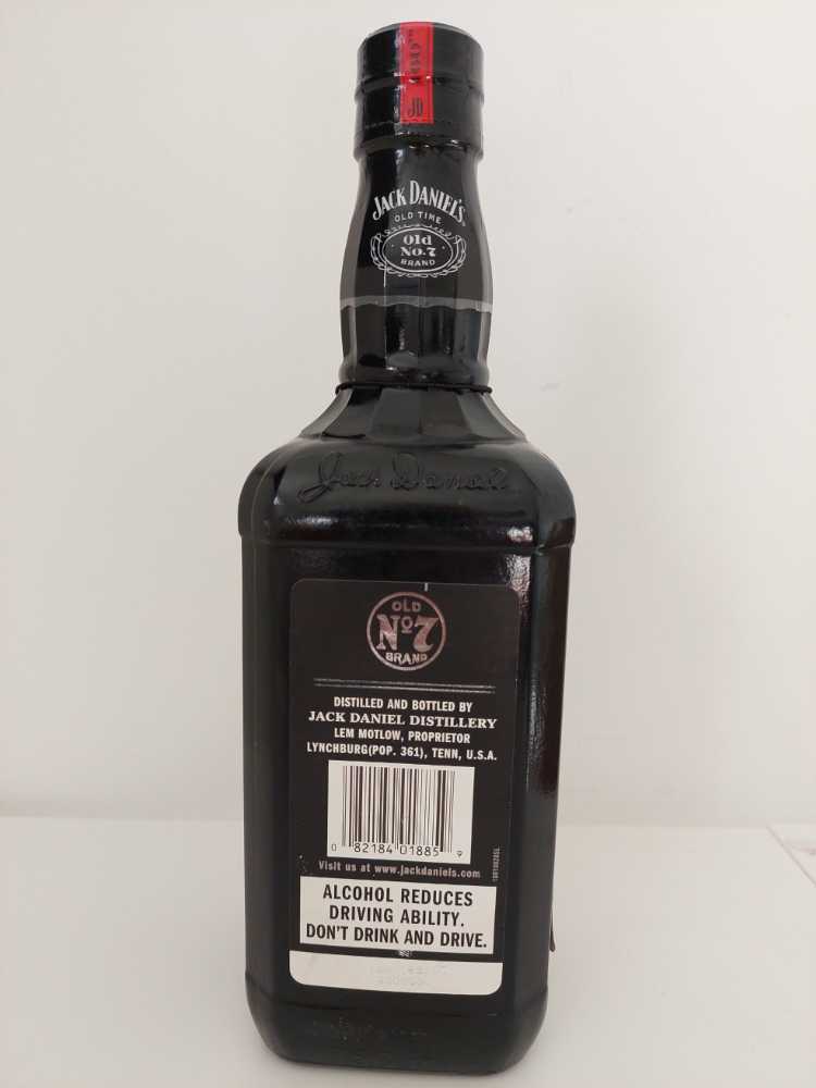 160th Birthday B421  (750 mL) alcohol collectible - Main Image 3
