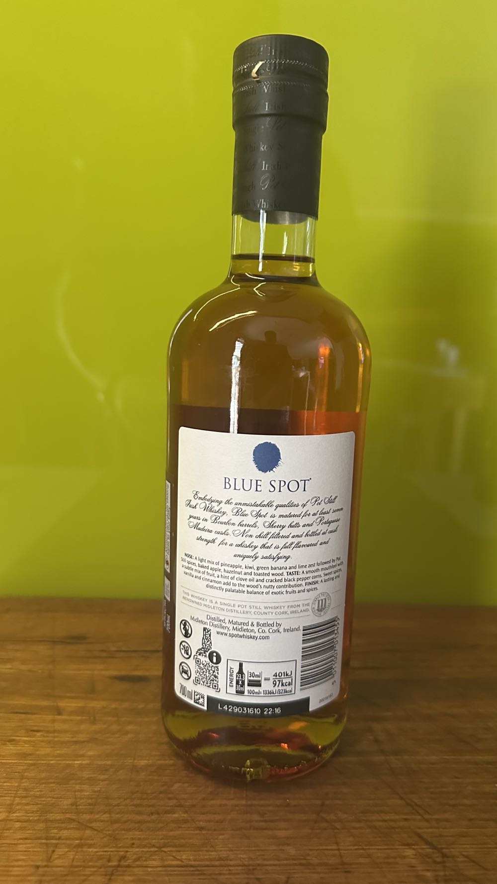 Blue Spot 7 Year Old Cask Strength Single Pot Still Irish Whiskey 700ml 591% 07l 7y Gb  (700 mL) alcohol collectible [Barcode 5011007013455] - Main Image 4