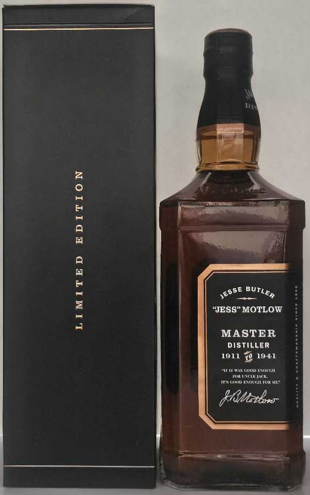 Master Distiller 2 - Jack Daniel Distillery (1 L) alcohol collectible [Barcode 082184052679] - Main Image 2