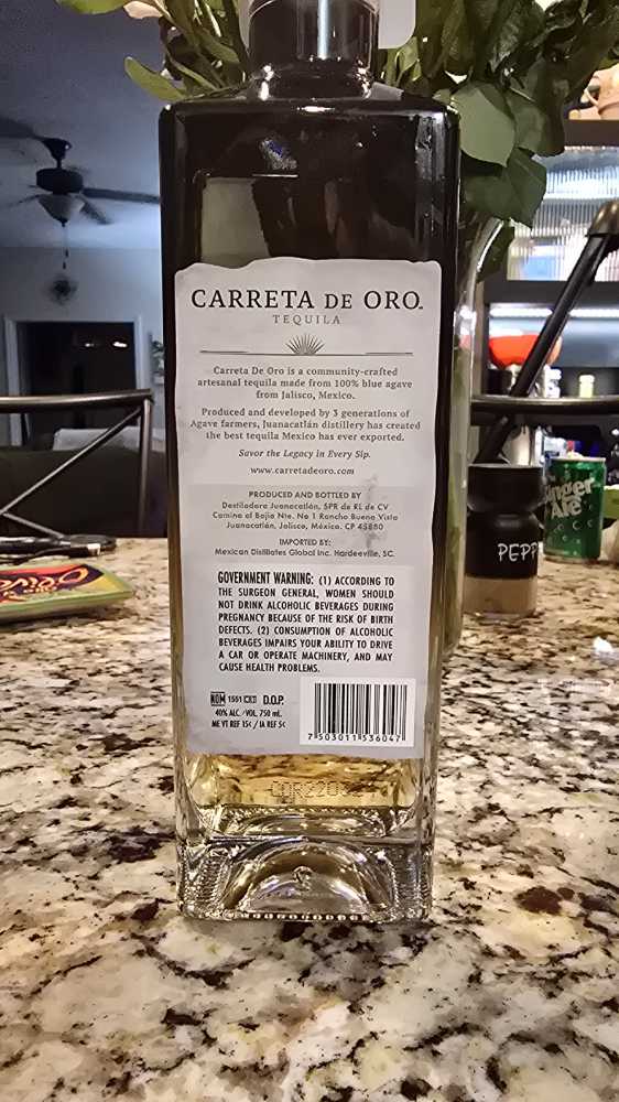 Carreta De Oro Reposado Tequila  - NOM 1551 (750 mL) alcohol collectible [Barcode 7503011536047] - Main Image 2
