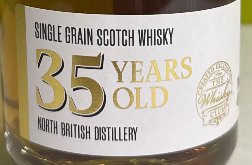 North British 35 Year Old Single Grain - North British Distillery (700 mL) alcohol collectible [Barcode 5052598313821] - Main Image 2