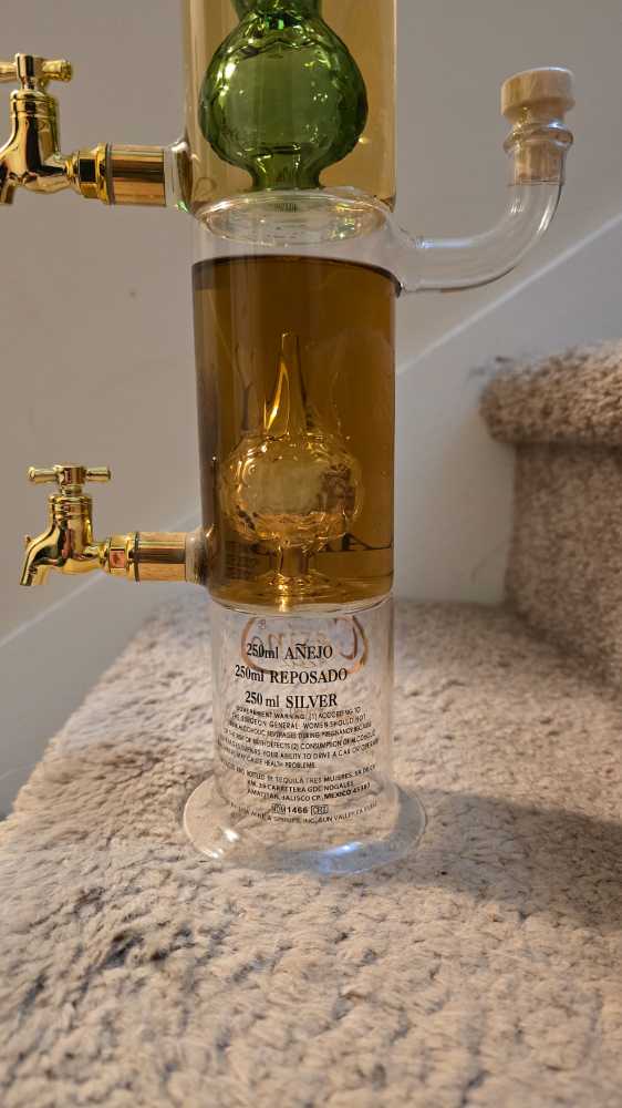 Casino Azul Tequila - NOM 1466 (750 mL) alcohol collectible - Main Image 4