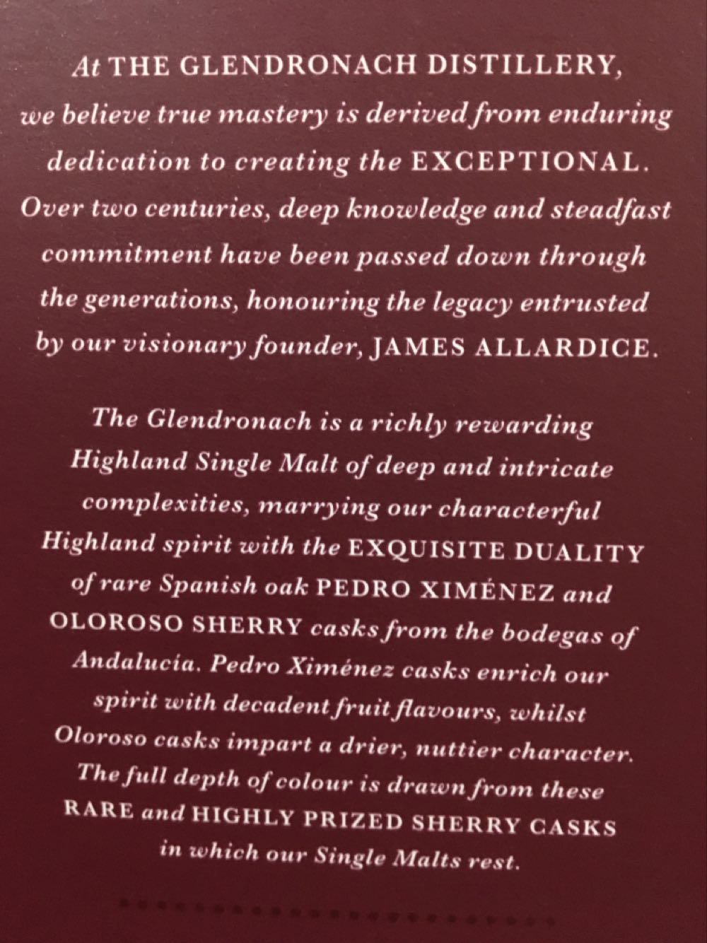 Glendronach 12 - Sherry Cask Matured - The Glendronach Distillery (700 mL) alcohol collectible [Barcode 5060716145384] - Main Image 3