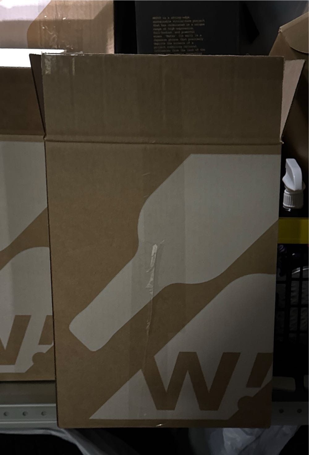 Misty Cliff Sauvignon Blanc  alcohol collectible - Main Image 2