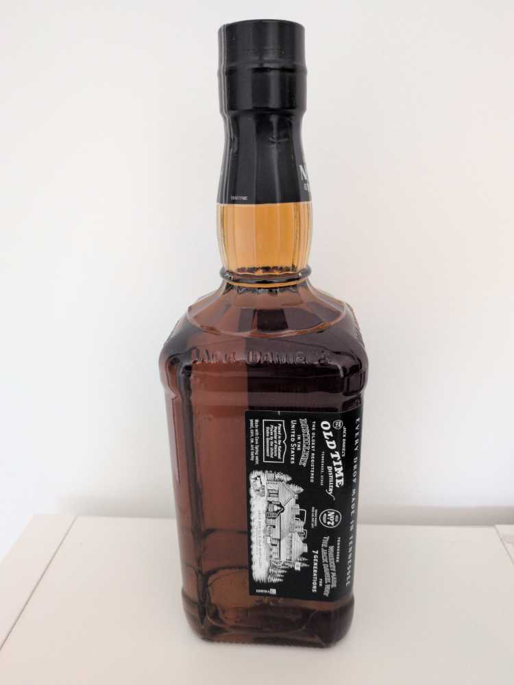 Black Label   (1750 mL) alcohol collectible - Main Image 4