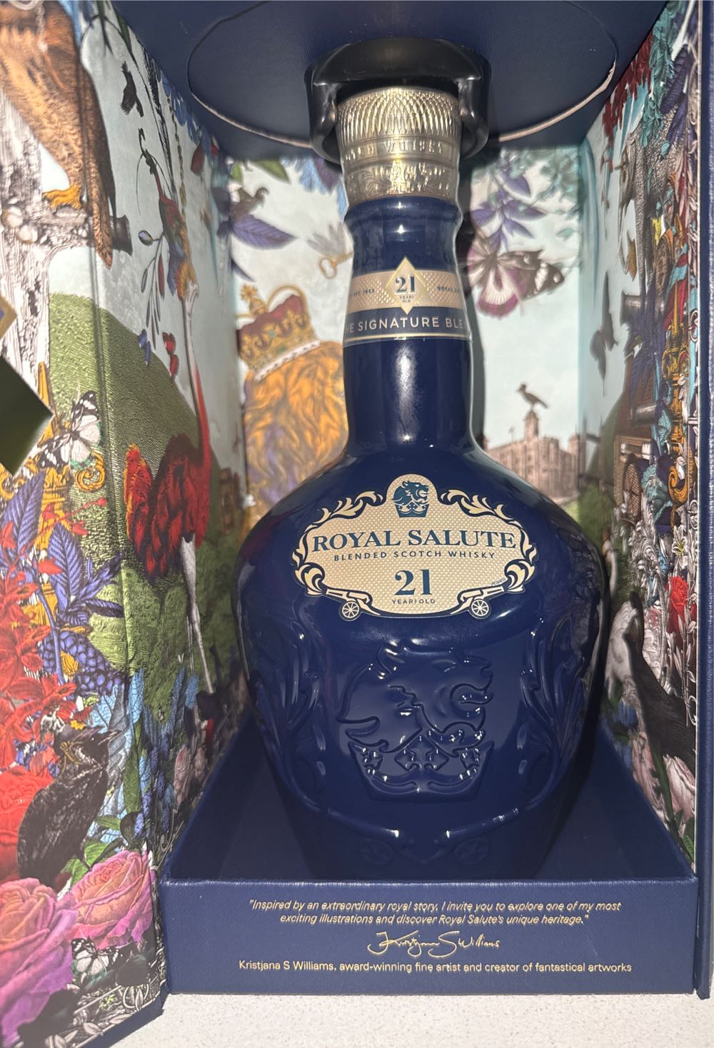 Royal Salute 21 Year Old - Chivas Brothers Ltd. (700 mL) alcohol collectible [Barcode 9300727010414] - Main Image 3