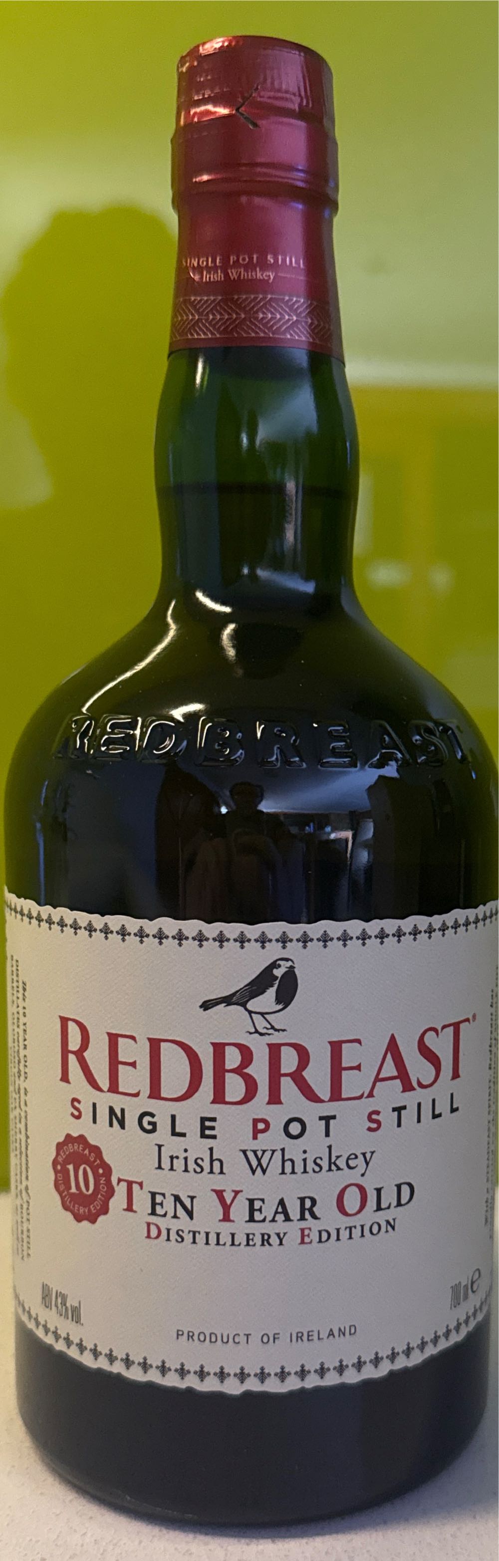 Redbreast 10 Year Old Distillery Edition - Irish Distillers Ltd. (700 mL) alcohol collectible [Barcode 5011007026523] - Main Image 6