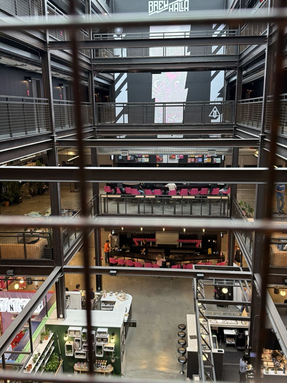 Drekker Chonk Peaches & White Chocolate Sour - Drekker Brewing Company, Fargo alcohol collectible - Main Image 3