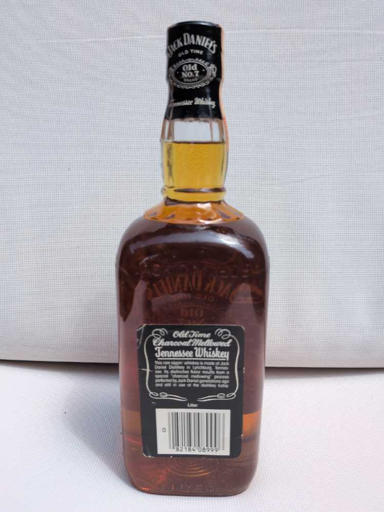 Black Label  (1000 mL) alcohol collectible - Main Image 3